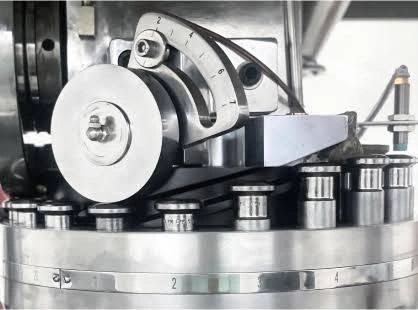 اختراق الـ Punch العلوي في المكبس (Compression Machine)